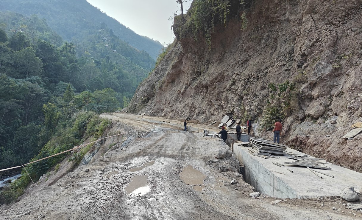 AB39 to AB41 1st Road Crossing