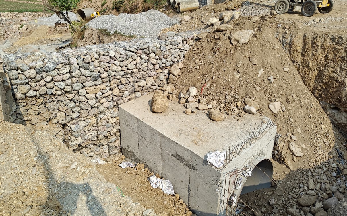 Bridge Road Crossing stopped